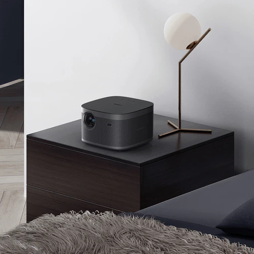 スマートフォンをプロジェクターに接続するには?